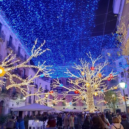 Al Crocifisso...Da Nonna Pia Lägenhet Salerno Exteriör bild