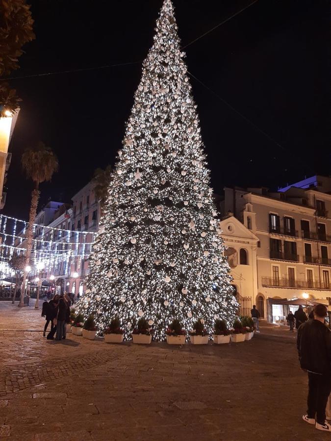 Al Crocifisso...Da Nonna Pia Lägenhet Salerno Exteriör bild