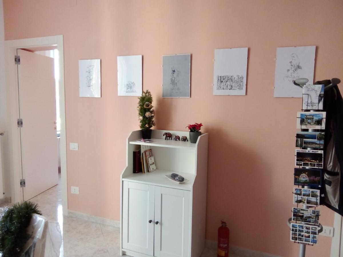 Al Crocifisso...Da Nonna Pia Lägenhet Salerno Exteriör bild