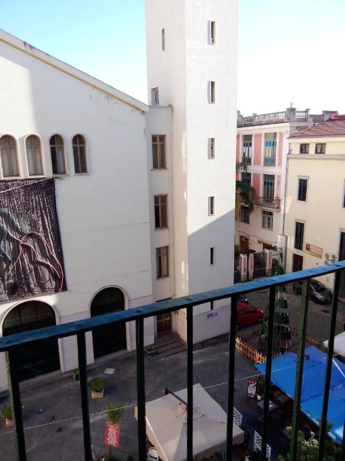 Al Crocifisso...Da Nonna Pia Lägenhet Salerno Exteriör bild